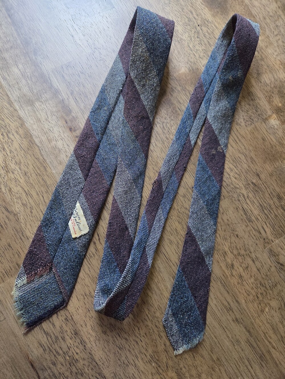 Vintage Karen Bulow Hand Woven Wool Skinny Tie